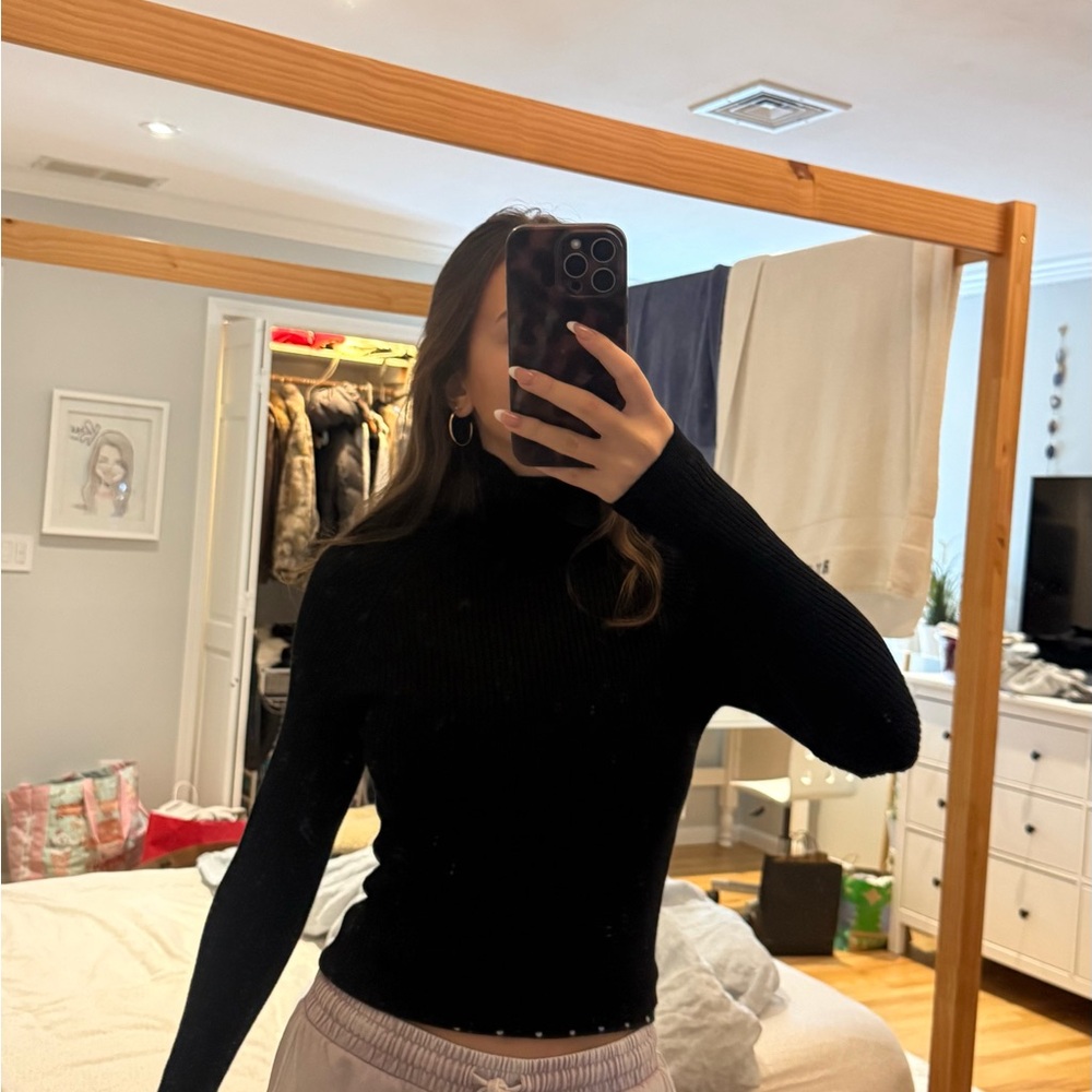 Love Tree Black Ribbed Turtleneck